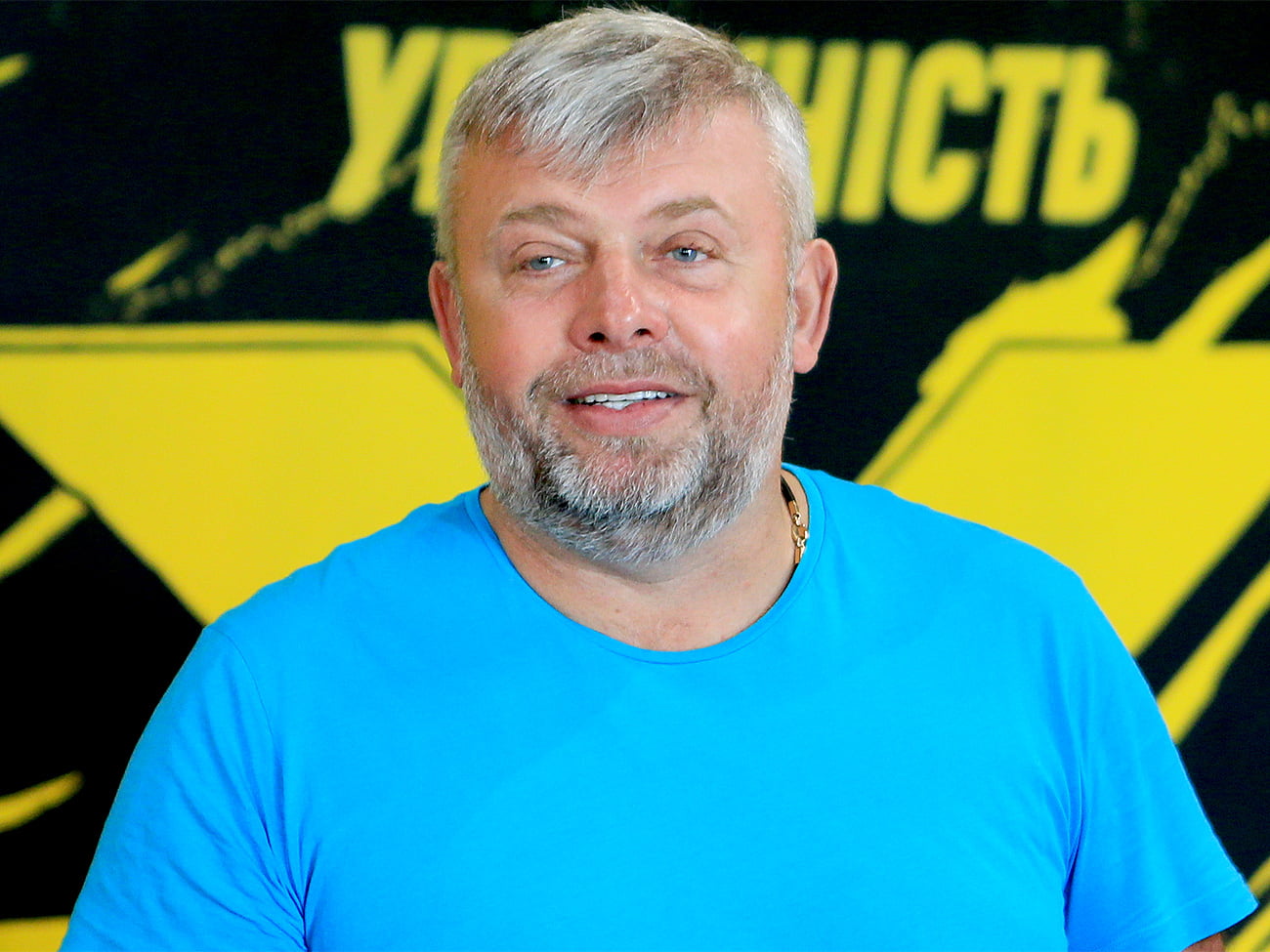 Григорій Козловський та ФК «Рух» передали комплектуючі до системи Starlink 45-ій окремій артилерійській бригаді ЗСУ