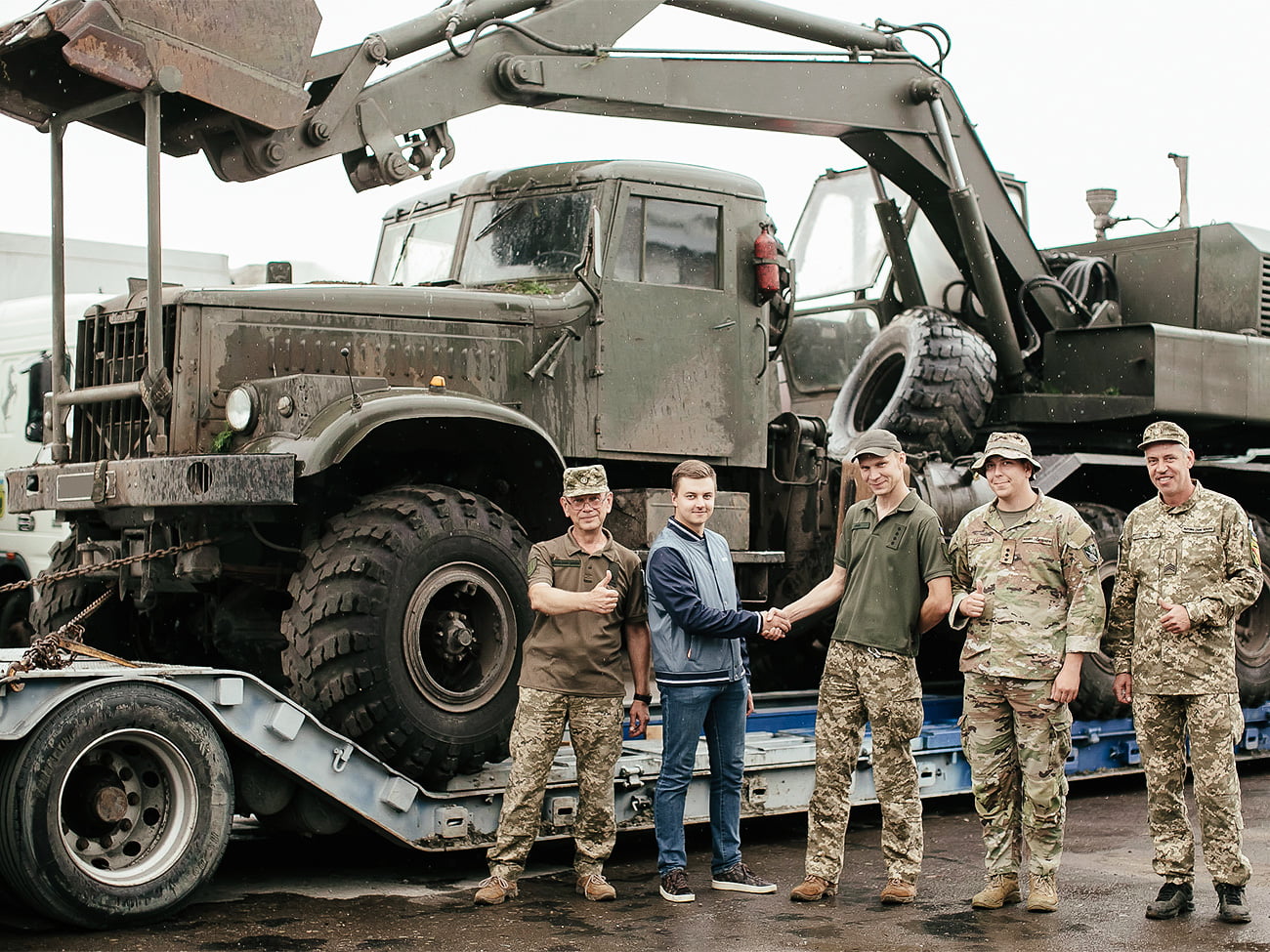 Trawl dla ukraińskiej armii od Grigorija Kozłowskiego i FC Rukh