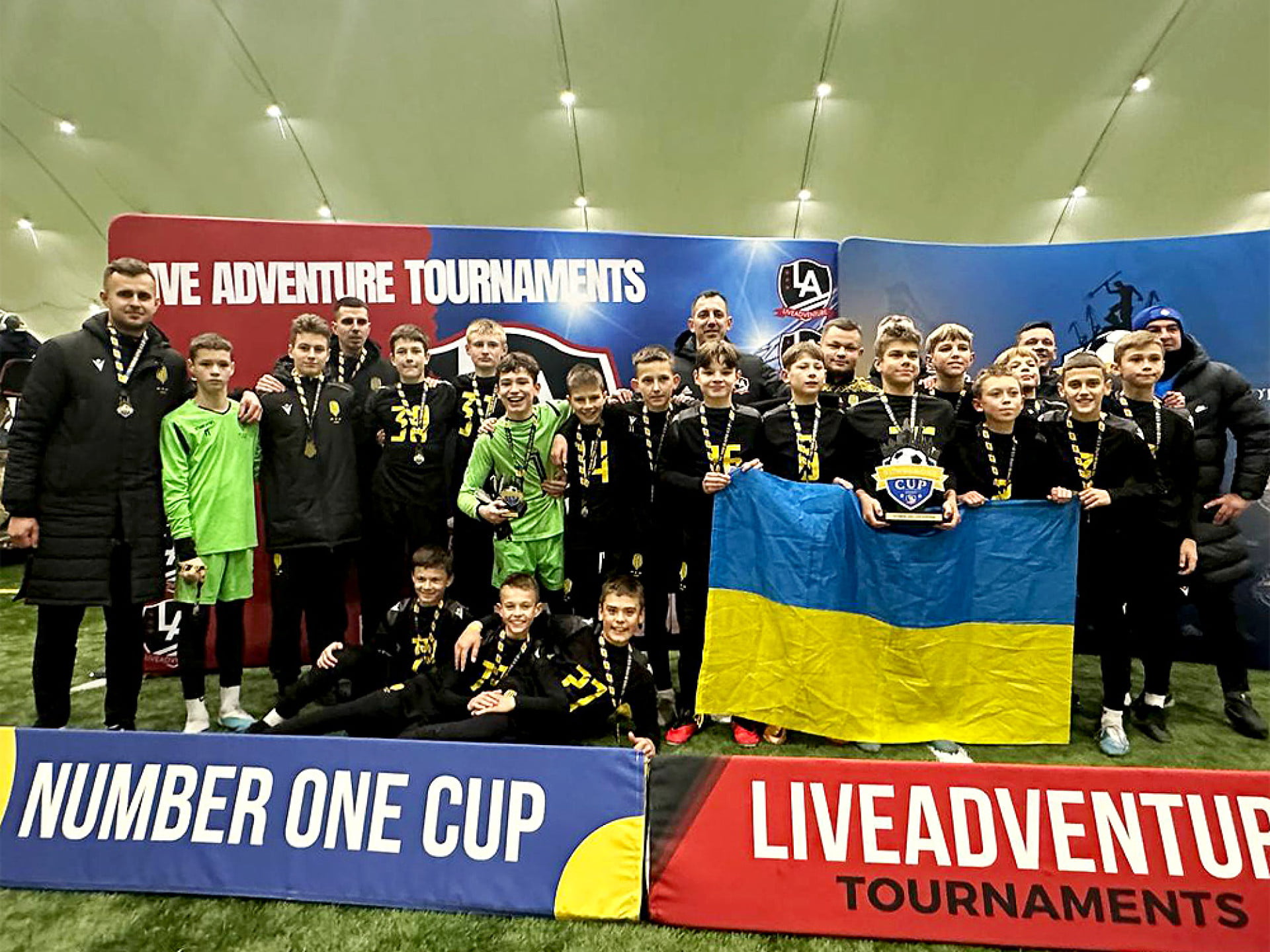 ФК “Рух” U-13 перемогли в турнірі Number One Cup. Григорій Козловський привітав чемпіонів