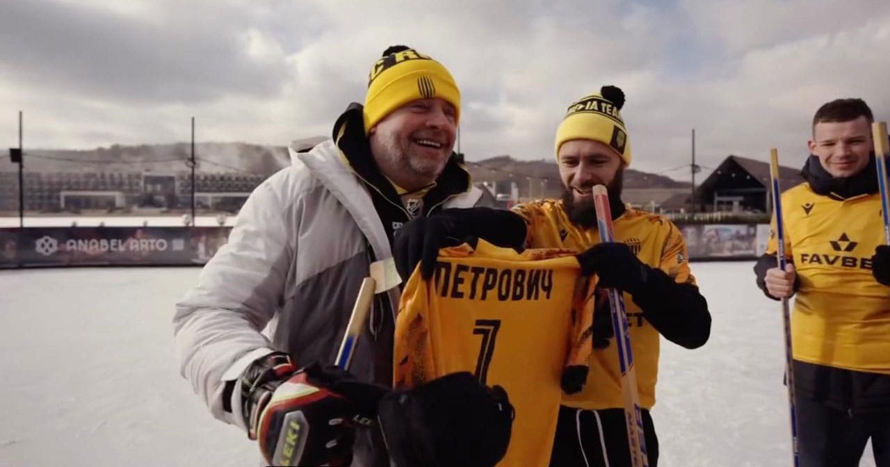 Медіакоманда “Руху” дебютувала в хокеї матчем проти команди Григорія Козловського